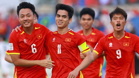 Trực tiếp U23 Kyrgyzstan 0-1 U23 Việt Nam: Xuân Bắc bỏ lỡ cơ hội 